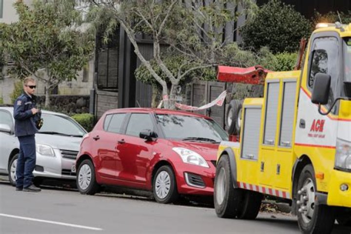 
Auckland Helena Wakefield Death Cause; 72 Years Woman Found Dead In Her Red Suzuki Swift Car 