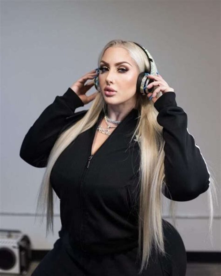 Mz. Dani Height, Weight, Net Worth, Age, Birthday, Wikipedia, Who, Instagram, Biography