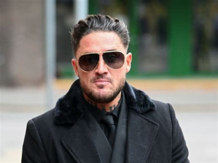 
Stephen Bear Relationship With Georgia Harrison – Sex Tape and Jail Time Revealed 